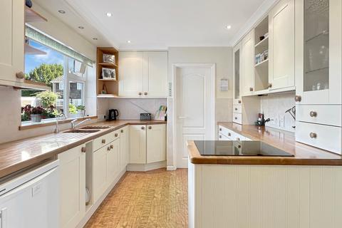 5 bedroom detached house for sale, St. Hughs Road, St. Neots PE19