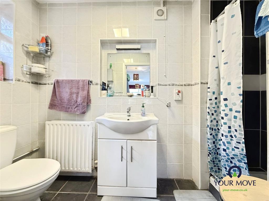 Ensuite