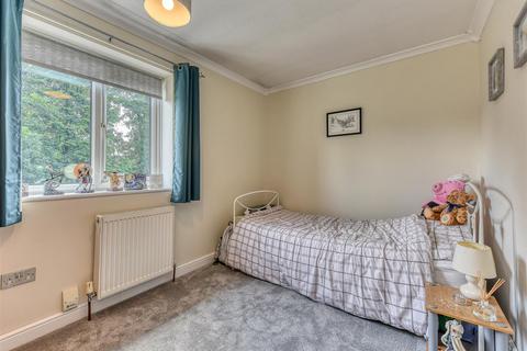 34 Tyning Close, Wolverhampton, WV9 5QH