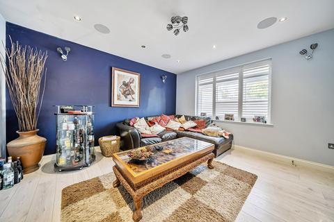 6 bedroom detached house for sale, The Vale, Coulsdon CR5