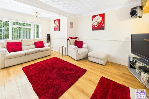 3 bedroom terraced house for sale, Roosevelt Avenue, Chatham