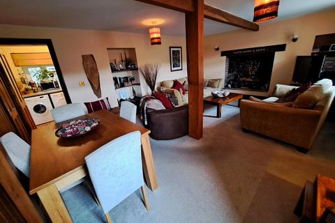 3 bedroom cottage for sale, 4 Graiglas, Talybont-on-Usk, Brecon, Powys.