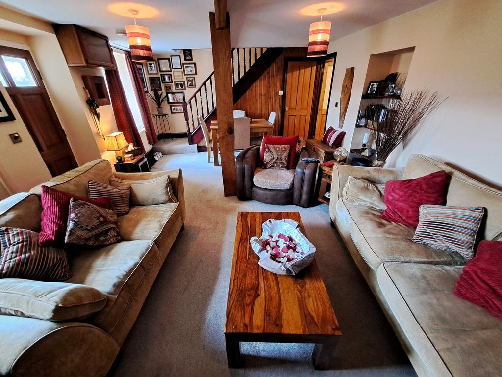 Living/Dining Room