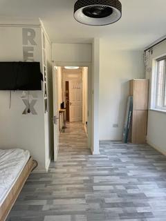 1 bedroom flat to rent, Kings Drive, Wembley HA9