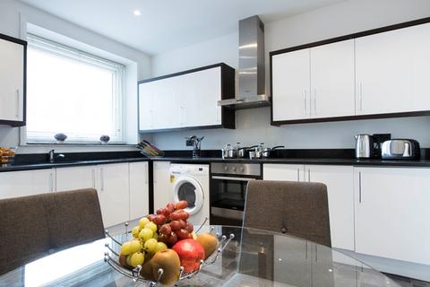 Strathmore Court Mid Term NW8