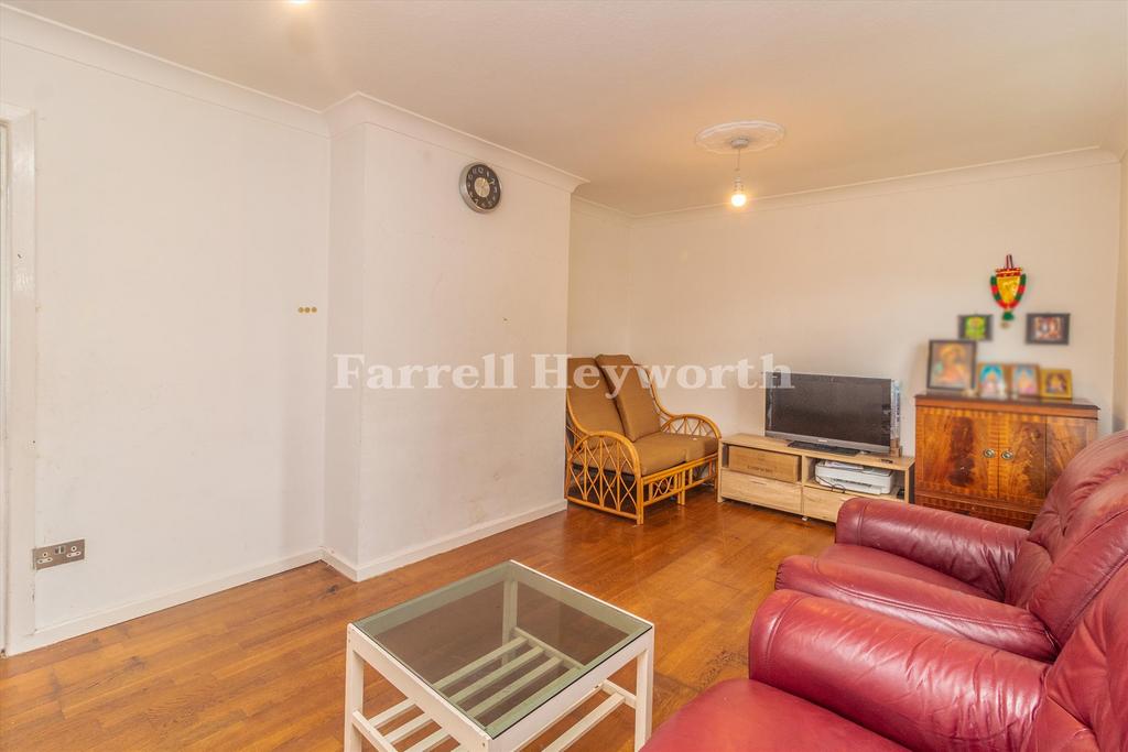 Lounge image 2