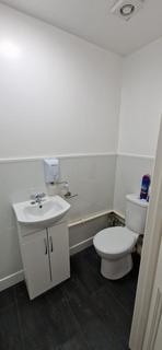 1 bedroom apartment to rent, 53 Connaught Avenue Flat 4