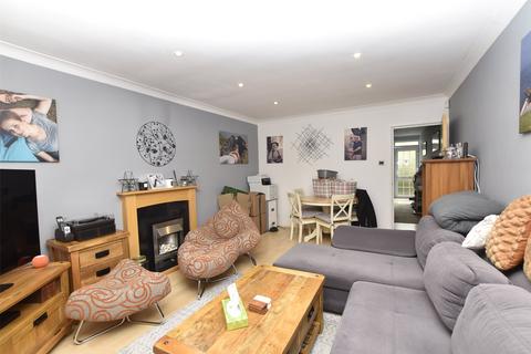 2 bedroom terraced house to rent, Baden House, BATH BA1