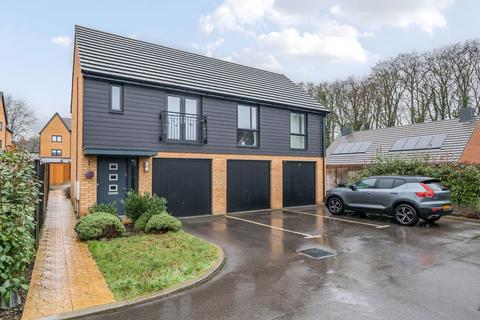5 Brassie Close, Basingstoke, RG24 9YH