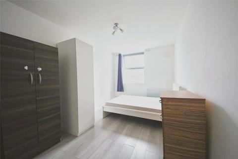 1 bedroom flat to rent, Romford Road, Forest Gate E7