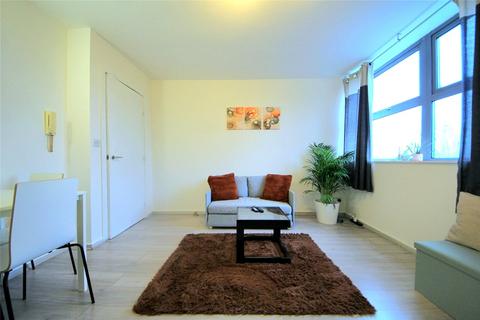 1 bedroom flat to rent, Romford Road, Forest Gate E7