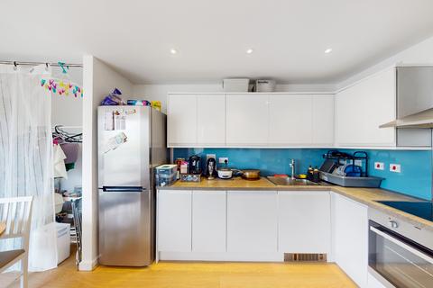 1 bedroom apartment for sale, Memorial Heights, Monarch Way, Ilford IG2