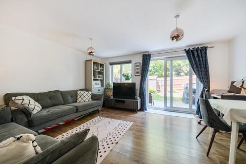 58 Britten Road, Swindon, SN25 2HQ