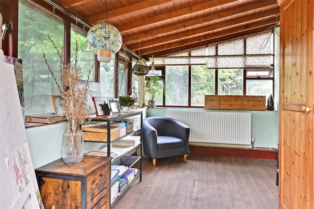 Sun Room/Studio