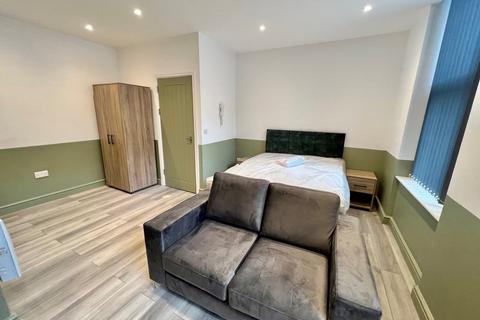 Studio to rent, John Street, Sunderland, SR1