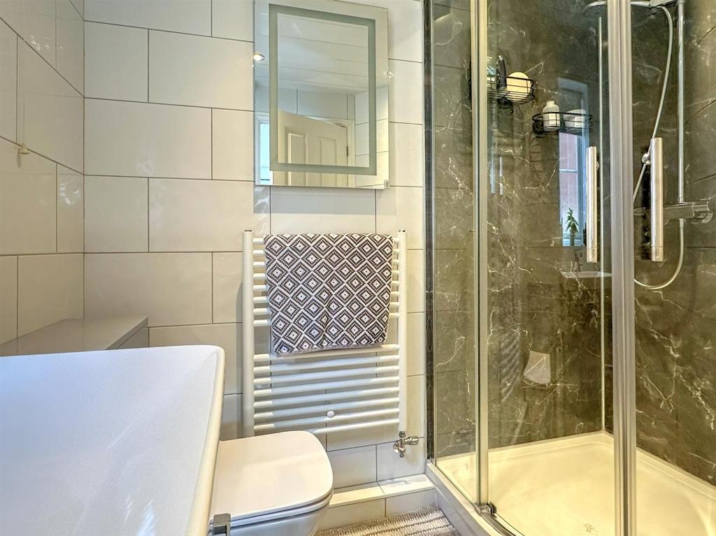Ensuite