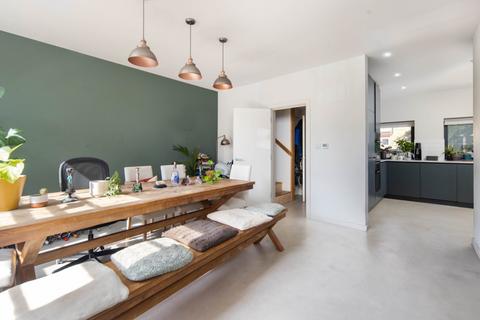 2 bedroom end of terrace house to rent, Gateway Mews, Shacklewell Lane, Hackney, London, E8