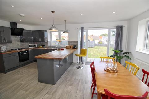 4 bedroom detached house for sale, Bembridge, Isle Of Wight