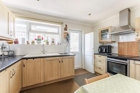 2 bedroom detached bungalow for sale, Bittering Street, Gressenhall