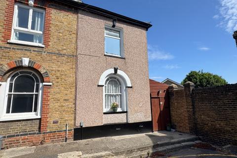 2 bedroom end of terrace house for sale, Christchurch Road, Gravesend, Kent, DA12
