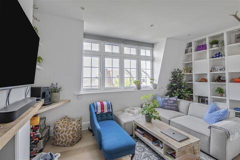 1 bedroom flat for sale, Upper Richmond Road West, East Sheen, SW14