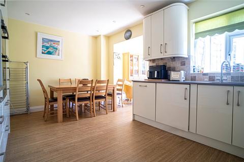 67 Greywethers Avenue, Swindon, SN3 1QG