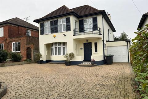 5 bedroom detached house for sale, Stradbroke Grove, Buckhurst Hill, IG9