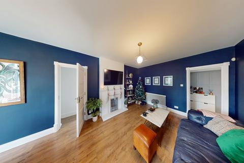 5 bedroom detached house for sale, Stradbroke Grove, Buckhurst Hill, IG9
