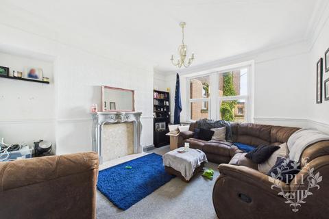 3 bedroom terraced house for sale, Station Road, Stanley