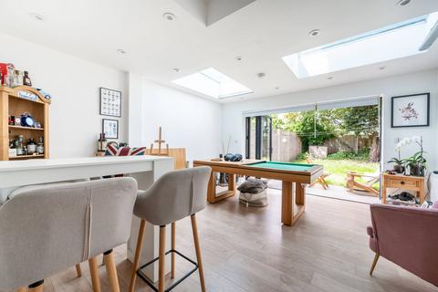 Wells House Road, North Acton, LONDON, NW10