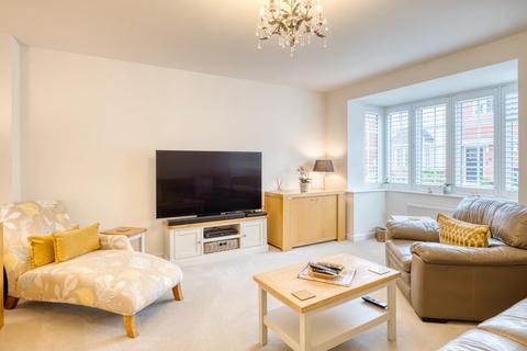 45 Egret Drive, Yatton, Bristol, BS49 4FN