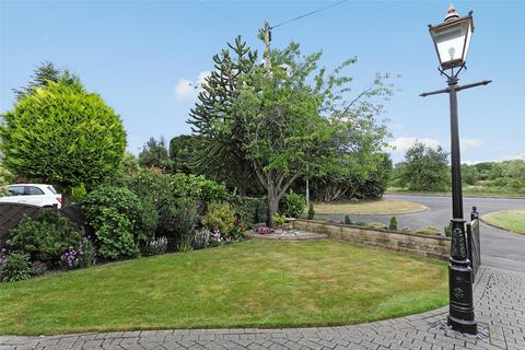 11 Carr Gate Drive, Carr Gate, Wakefield, WF2 0QS