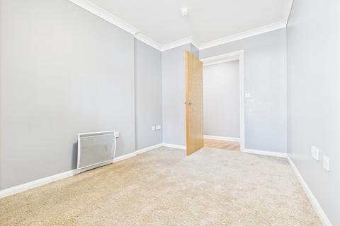 2 bedroom flat to rent, Crown Heights, Alencon Link, Basingstoke, RG21