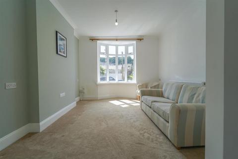 2 bedroom semi-detached house for sale, Queens Road, Swansea SA3