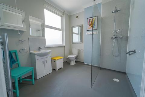 2 bedroom semi-detached house for sale, Queens Road, Swansea SA3