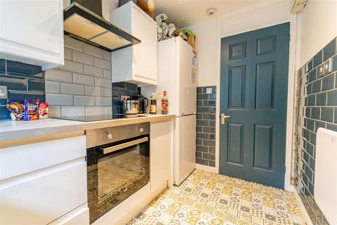 2 bedroom flat for sale, Gilldown Place, Birmingham, B15