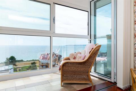 2 bedroom apartment for sale, West Cliff Road, Bournemouth BH2