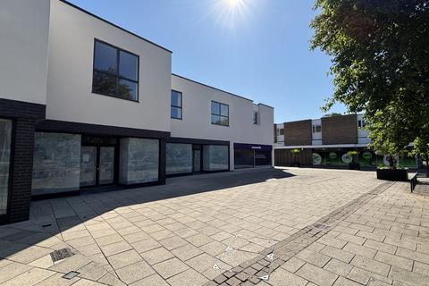 Retail property (high street) to rent - Thetford IP24