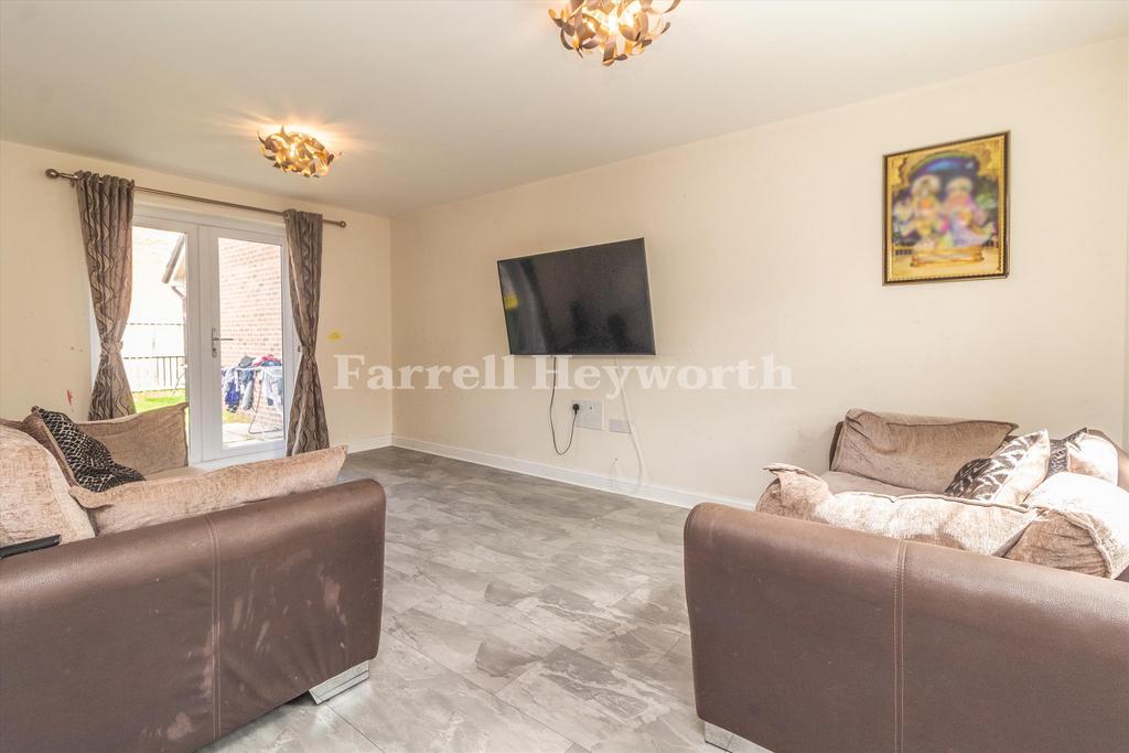 Lounge image 2