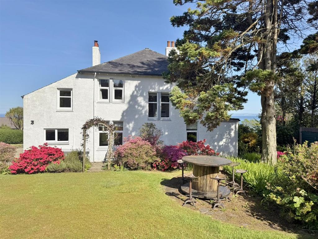 Rear of Helenslea