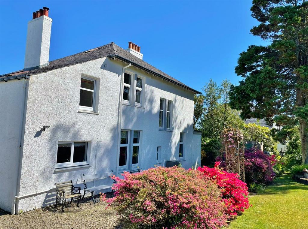 Rear of Helenslea
