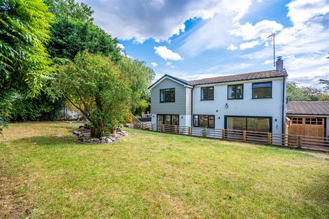 33 Bramstead Avenue, Wolverhampton, WV6 8AN