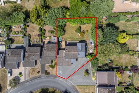33 Bramstead Avenue, Wolverhampton, WV6 8AN