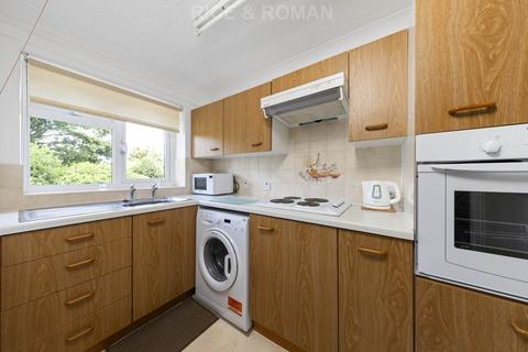 2 bedroom retirement property for sale, Fernbank Road, Ascot SL5