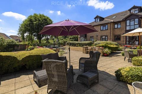 2 bedroom retirement property for sale, Fernbank Road, Ascot SL5