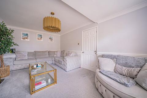 10 Bridge Meadow Drive, Knowle, Solihull, B93 9QG