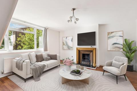 2 bedroom duplex to rent, Windrush Close, Grove Park, W4