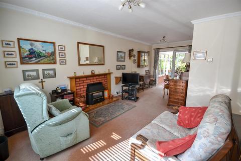 3 bedroom detached house for sale, Bolton Terrace, Radcliffe on Trent, Nottingham