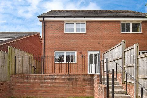 2 bedroom semi-detached house for sale