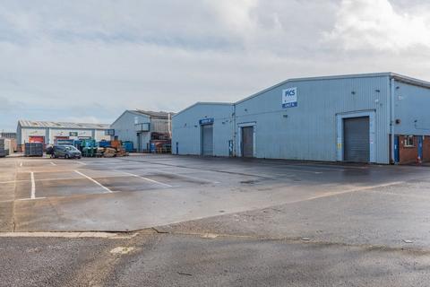 Warehouse to rent, Blackfriars Rd Nailsea BS48 4DJ
